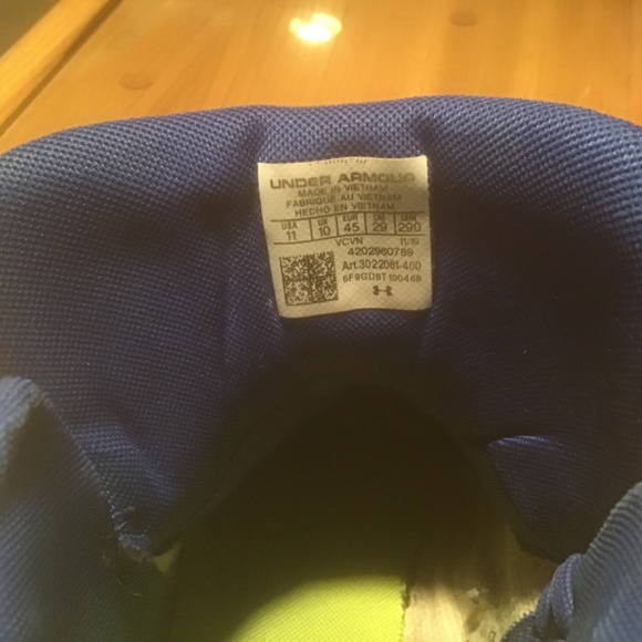 Bryce Harper Under Armour Baseball Cleats - Picture 3 of 4